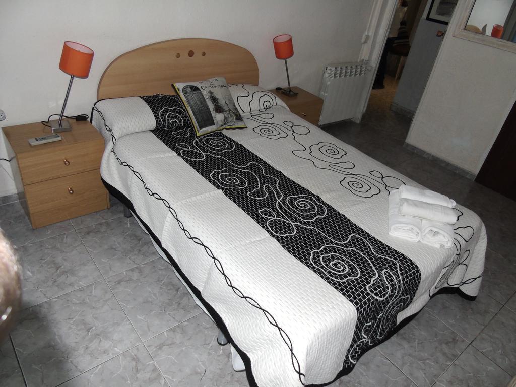Hostal Aribau Barcelona Cameră foto